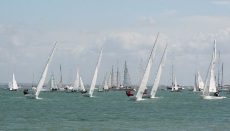 Port boats crossing
